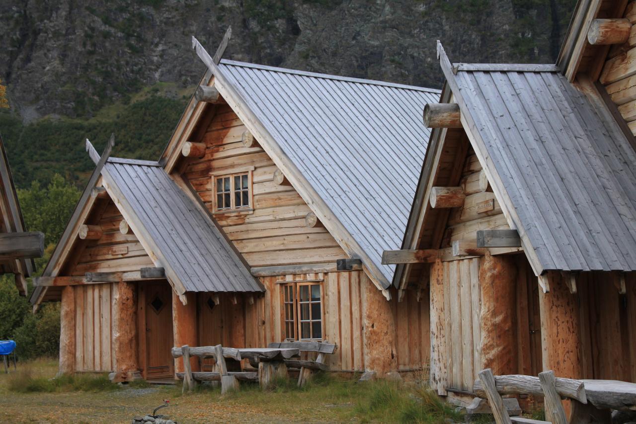 Viking Cabins - Mit Fablab - Solvik Kvalvik  エクステリア 写真
