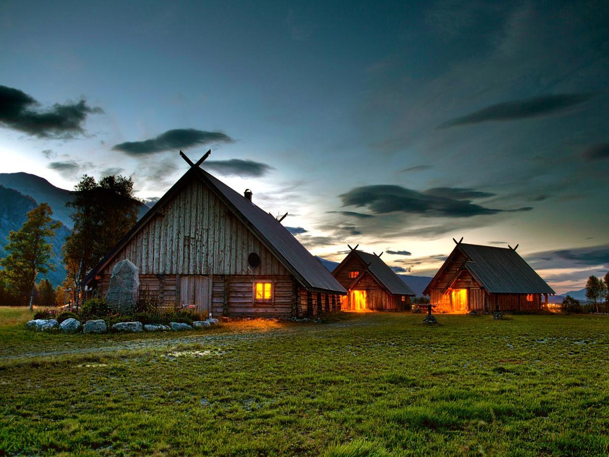 Viking Cabins - Mit Fablab - Solvik Kvalvik  エクステリア 写真